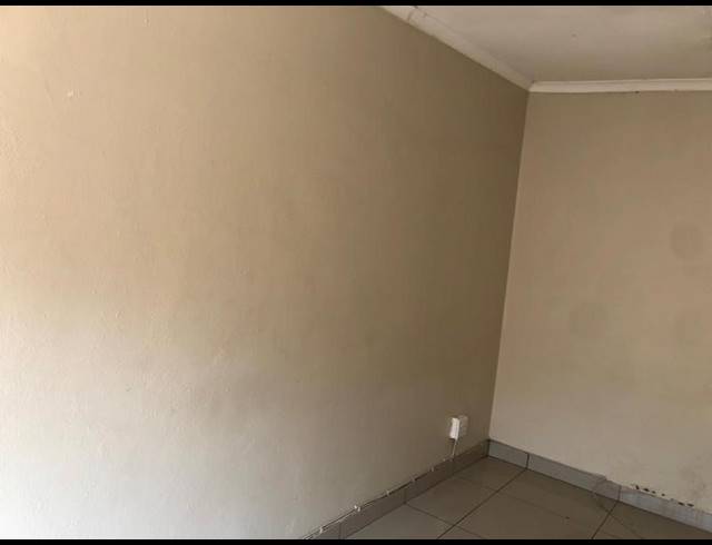 1 BEDROOM PROPERTY TO RENT IN KENSINGTON